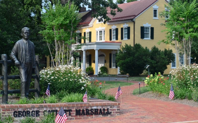 Historic Places to go in Leesburg, VA